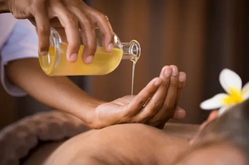 Beat the Delhi Heat: Cool Down with Massage Tips!