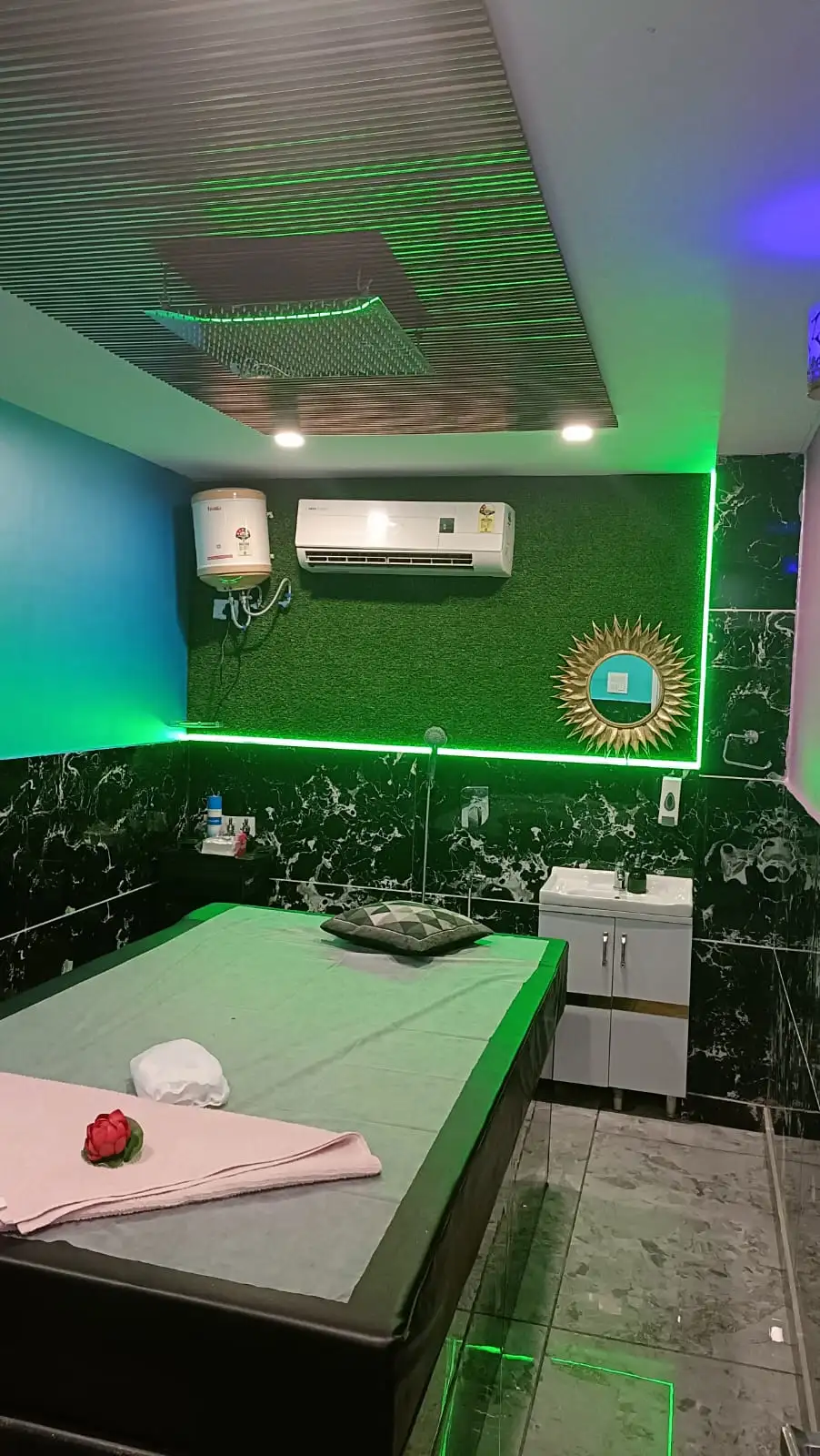 Refresh City Day Spa 4