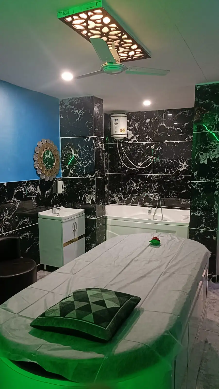 Refresh City Day Spa 5