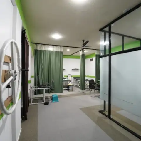 CB Physiotherapy Safdarjung Enclave - Spine, Sports & Chiropractic